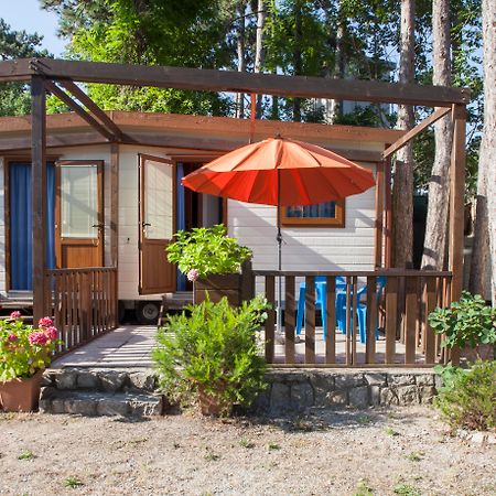 Camping Village Mare Pineta Sistiana Exterior foto