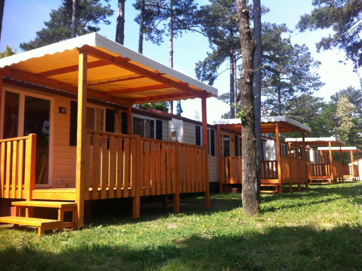 Camping Village Mare Pineta Sistiana Quarto foto